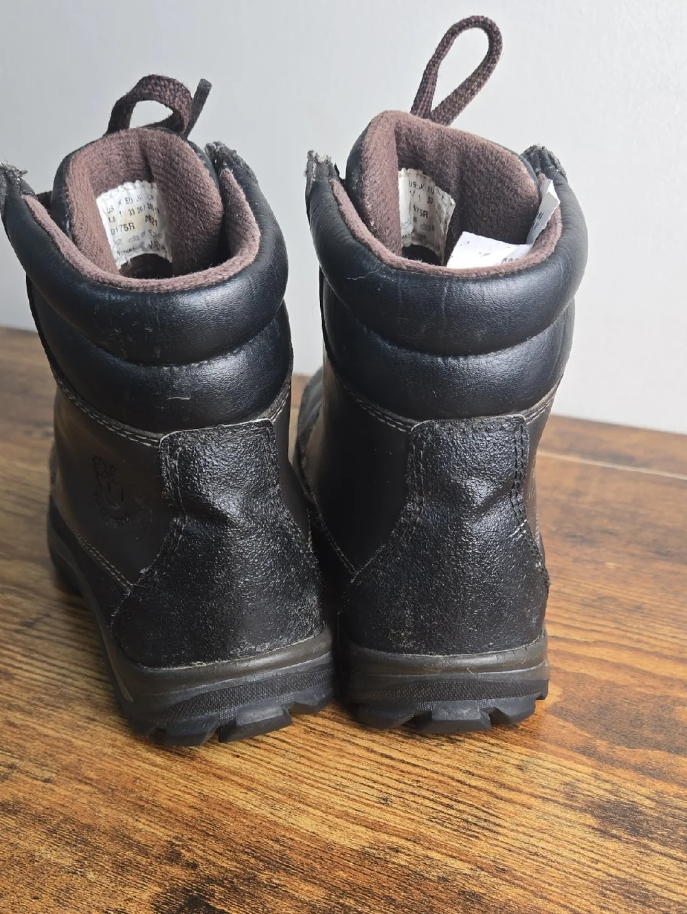 Timberland Boys Premium Brown Leather Boots Mid Waterproof Sz 1.5 Streetwear